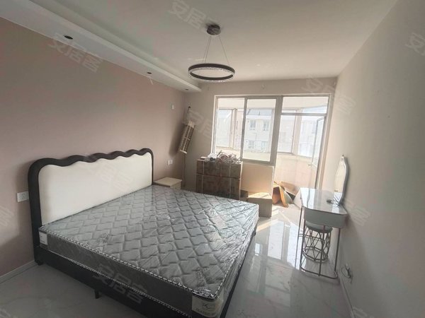 城南租房,中华园东村精装一室一卫一厨 交一押一 可短租 近立臻 仁宝