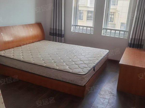 湖州吴兴西南新城七里亭佳苑无中介，七里亭佳苑单间独卫出租，有阳台，有电梯，拎包入住出租房源真实图片