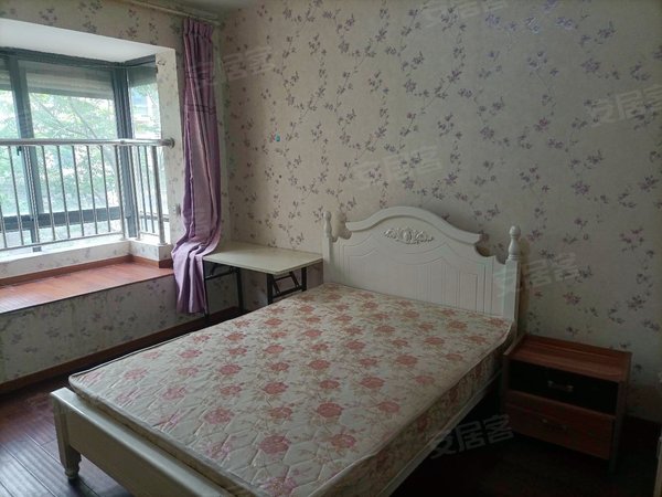 莲花苑精装主卧押一付一出租家电齐全拎包入住停车免费,相城租房-苏州