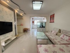 昌乐昌乐城区体育公园新天地三室，长租可谈，干净整洁，领包入住。出租房源真实图片