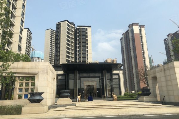 不足,合景万景峰怎么样,合景万景峰周边房产中介经纪人评价-肇庆安居