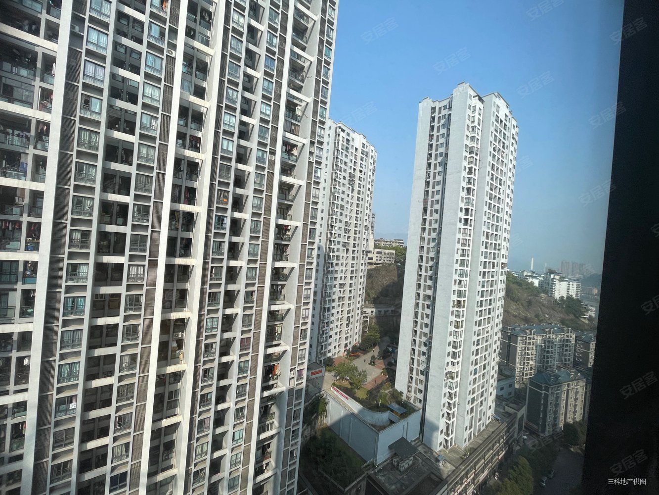 琨洲观澜3室2厅1卫83㎡南北57万
