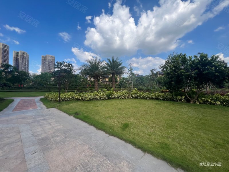 急可屠龙刀御城花园精装四房高层视野好所看皆所得