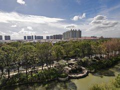 启东寅阳镇寅阳威尼斯北区小高层第一排三房两卫南北通透出租房源真实图片