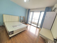 合肥滨湖新区滨湖世纪城自家的房子滨湖临滨苑主卧带阳台朝南可押一付一,近方圆荟金融港出租房源真实图片