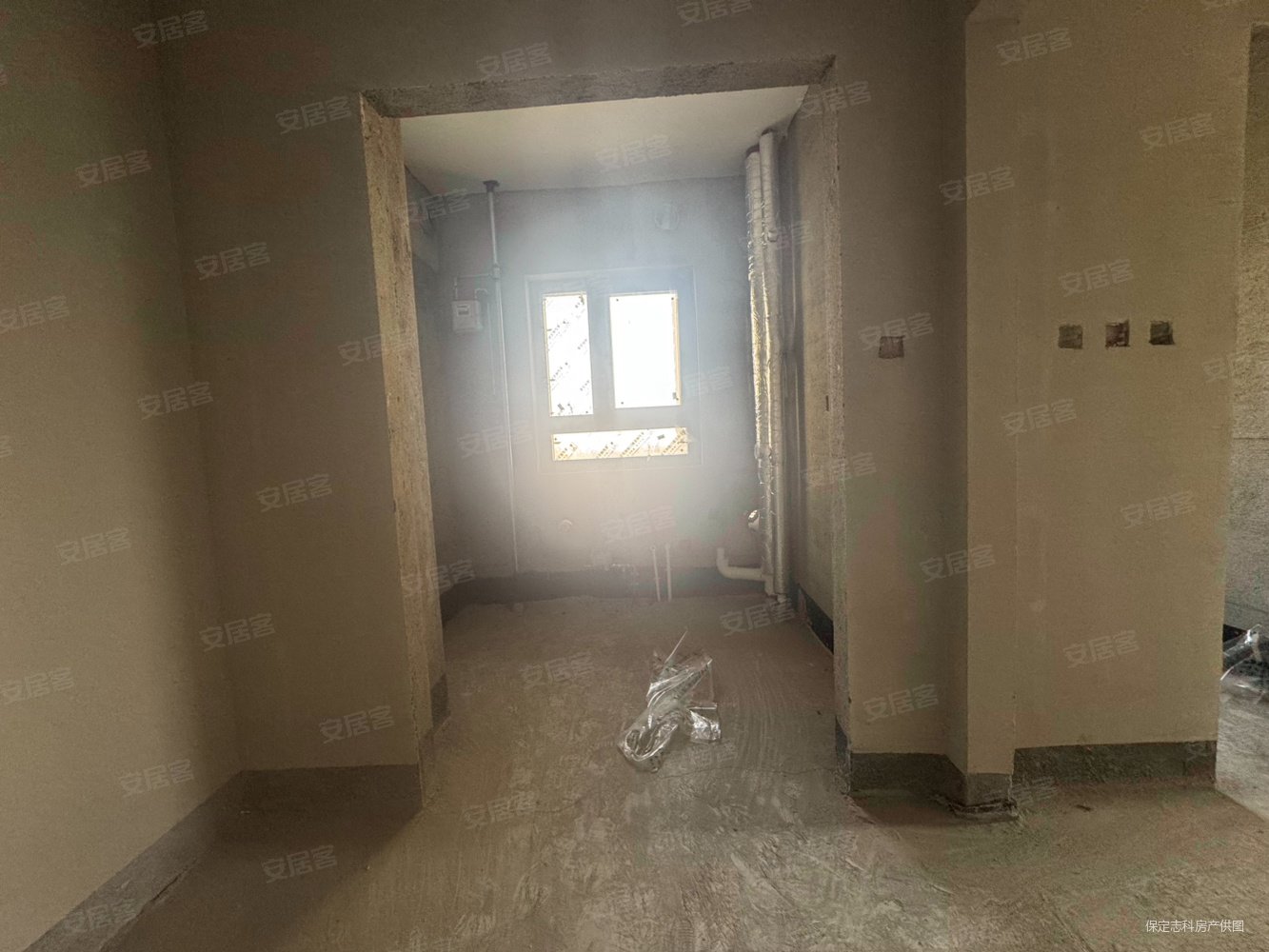 中国府3室2厅2卫120.04㎡南北115万