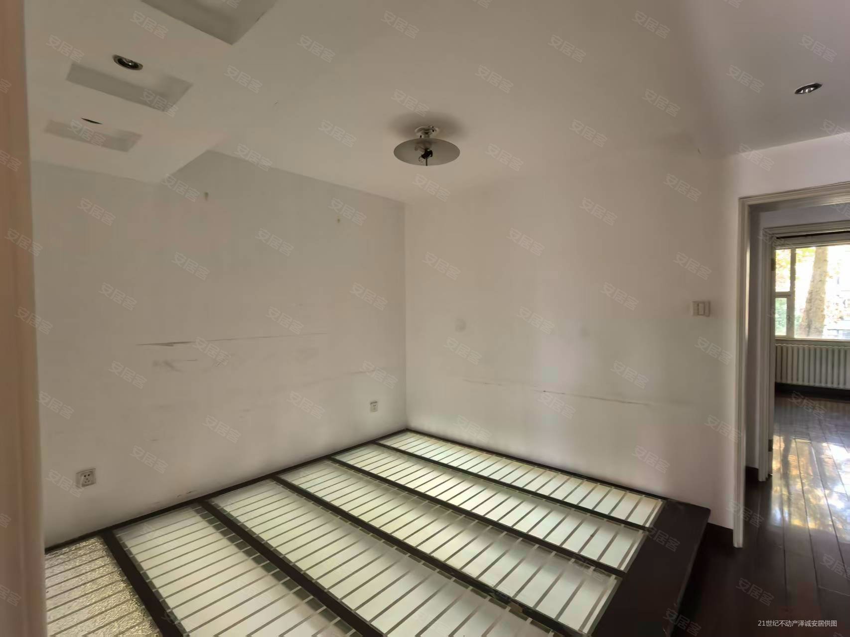 一栋洋房4室2厅3卫206㎡南北1030万