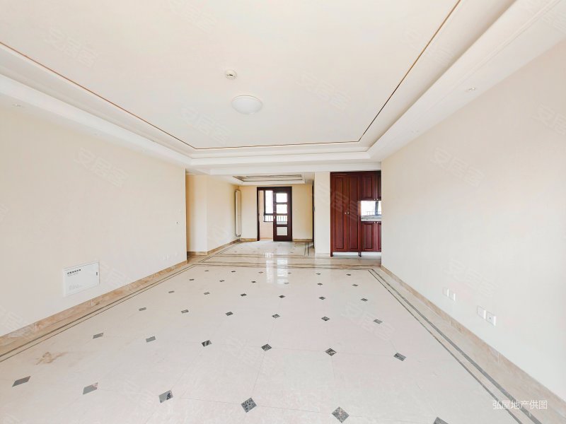 急售中海珑玺平层改善大四室一梯两户洋房满二年有车位