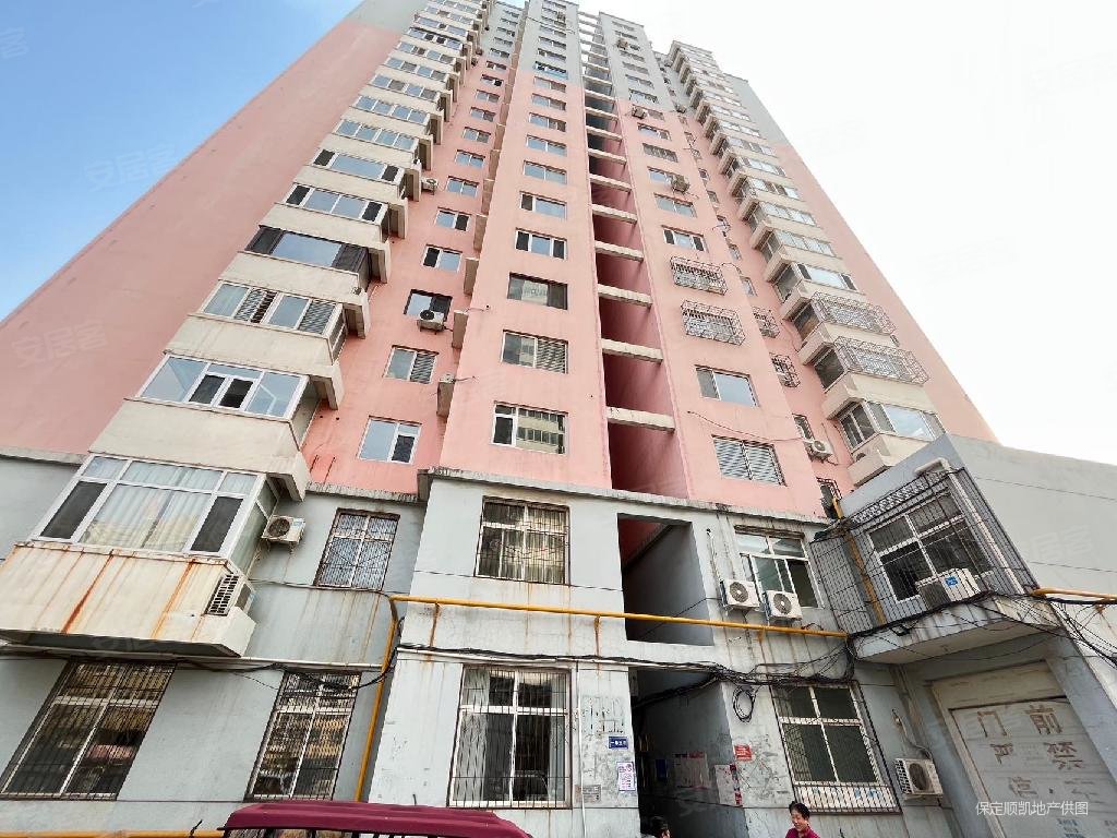 满二3室2厅电梯房金丰花园楼层好视野无遮挡