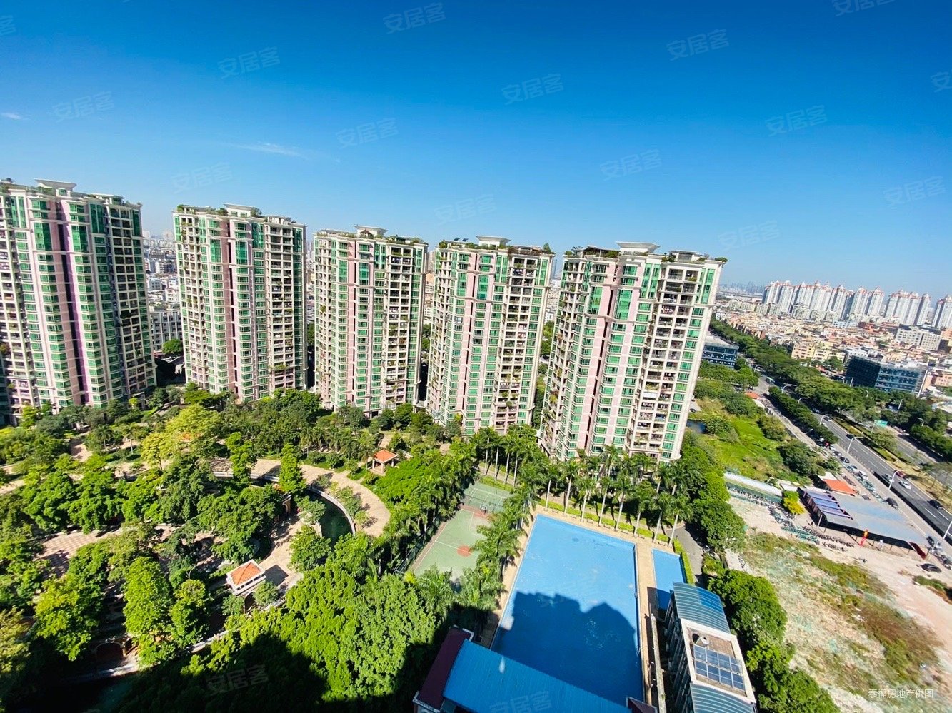 新月明珠花园3室2厅2卫111.3㎡南389万