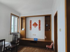 上海奉贤南桥古华新村(B区) 2室1厅1卫  精装修67平米出租房源真实图片