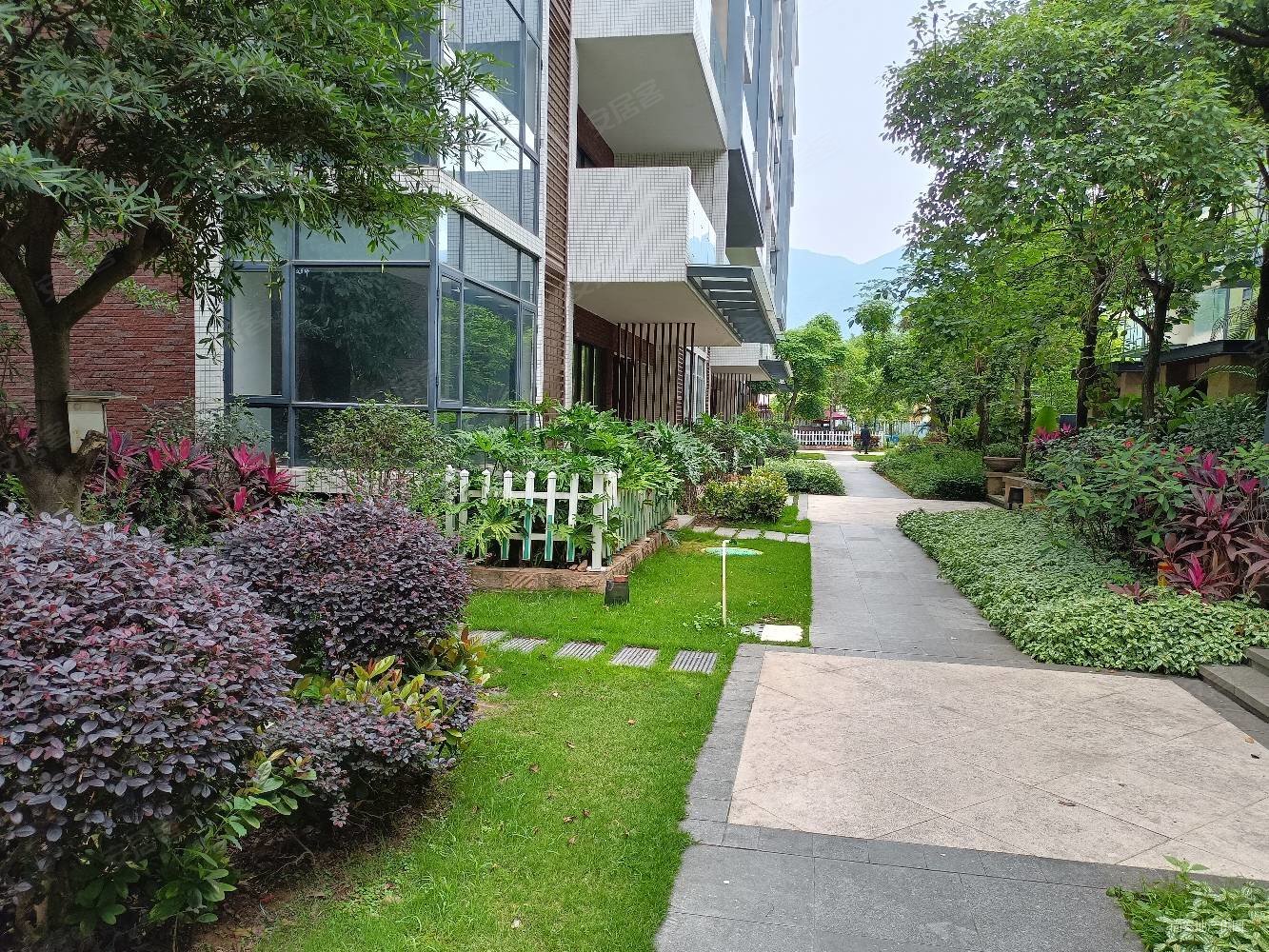 一线湖景 送露台,星湖奥园二手房,158万,4室2厅,2卫,180平米-肇庆安居