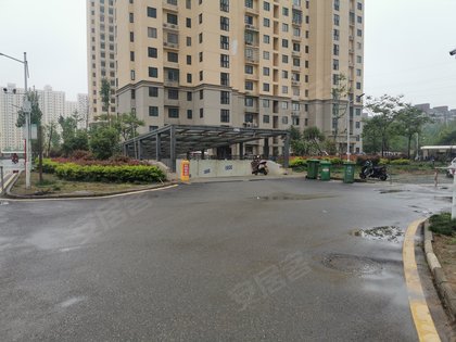 一厅为主力户型,120平三房两厅在小区价钱过高【轨道交通】*太和一小