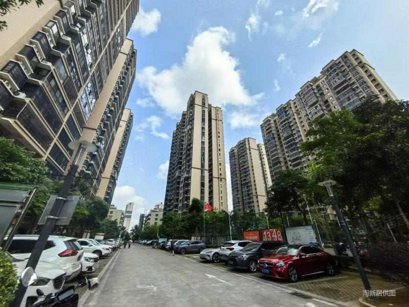 海秀花园秀英万达广场商圈金福路板楼通透生活配套齐全