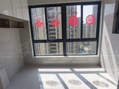 连云港海州苏宁广场双池花园精装三室纯边户家具家电齐全随时看房出租房源真实图片