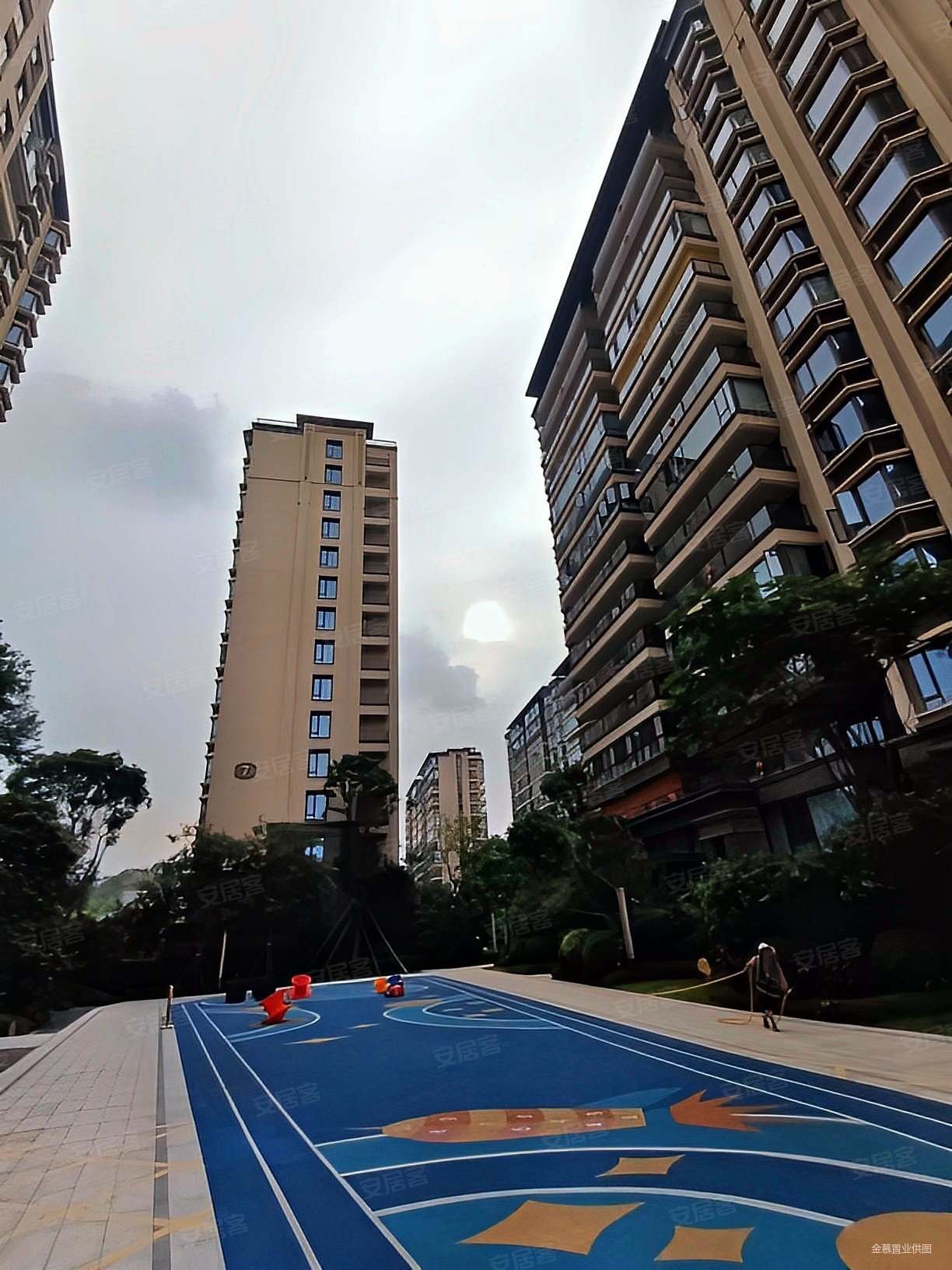 价格可谈,急出售,大唐臻观二手房,295万,4室3厅,2卫,170平米-南宁安居