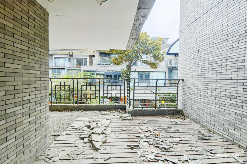 成都房产网>成都二手房>双流二手房>东升镇二手房>国奥村(别墅)>