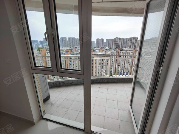 【多图】江南豪园,区政府租房,江南豪园45平超大一室一厅一厨一卫带