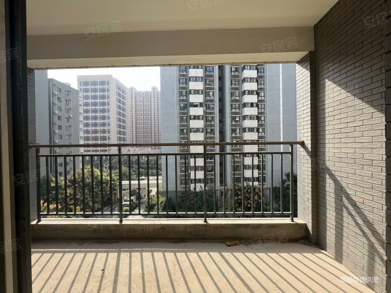 辰宫双河湾2室2厅1卫106.28㎡南北108万