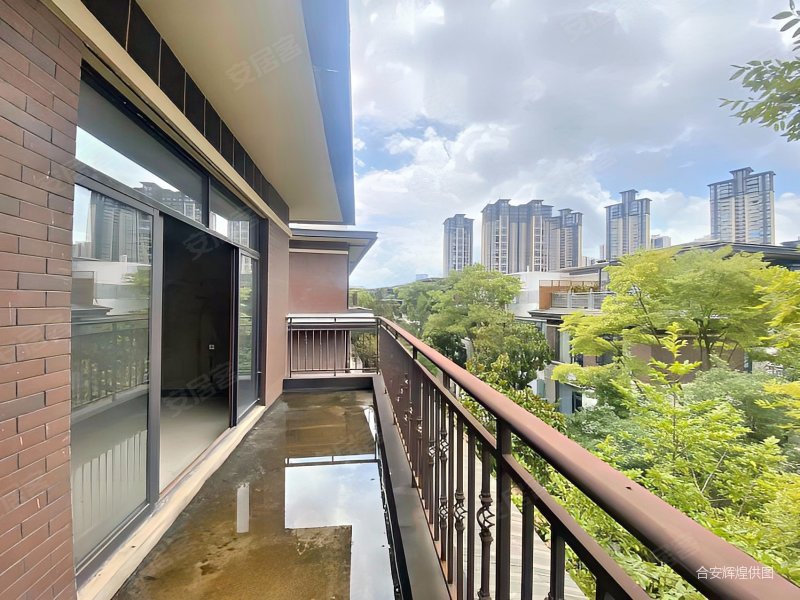 中铁阅山湖c组团别墅