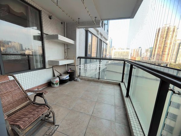 【多图】上誉花园,水荫路租房,带车位 君汇世家 精装五房 拎包入住