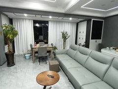 重庆江北复盛房子宽大户型采光好，周围配套设施齐全。出租房源真实图片