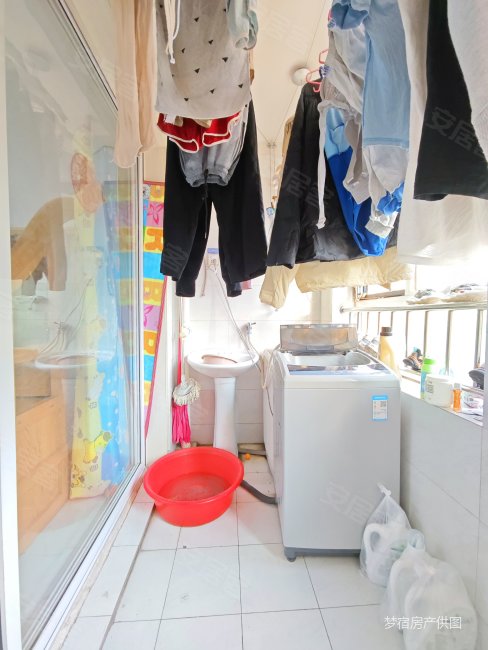 王官庄周边,白马山 ,怡景园,两室,有地下室,看房方便,天方怡景园二手