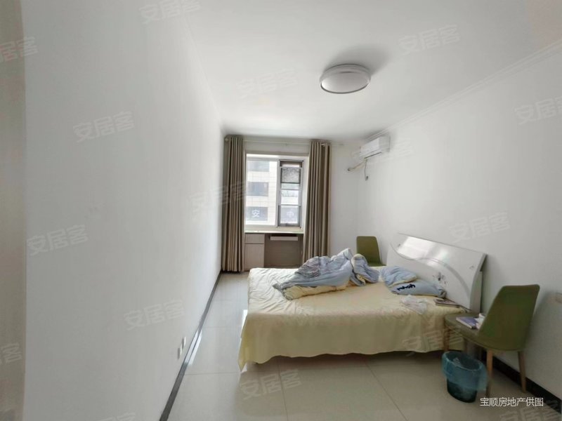 此房的特点就是便宜 电梯洋房 好楼层,耀邦新世界花园二手房,76万,3室