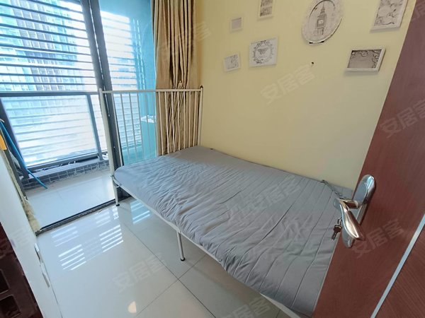 【多图】南园枫叶公寓,南油租房,笋盘新出,近南光站12号线旁,精装2房