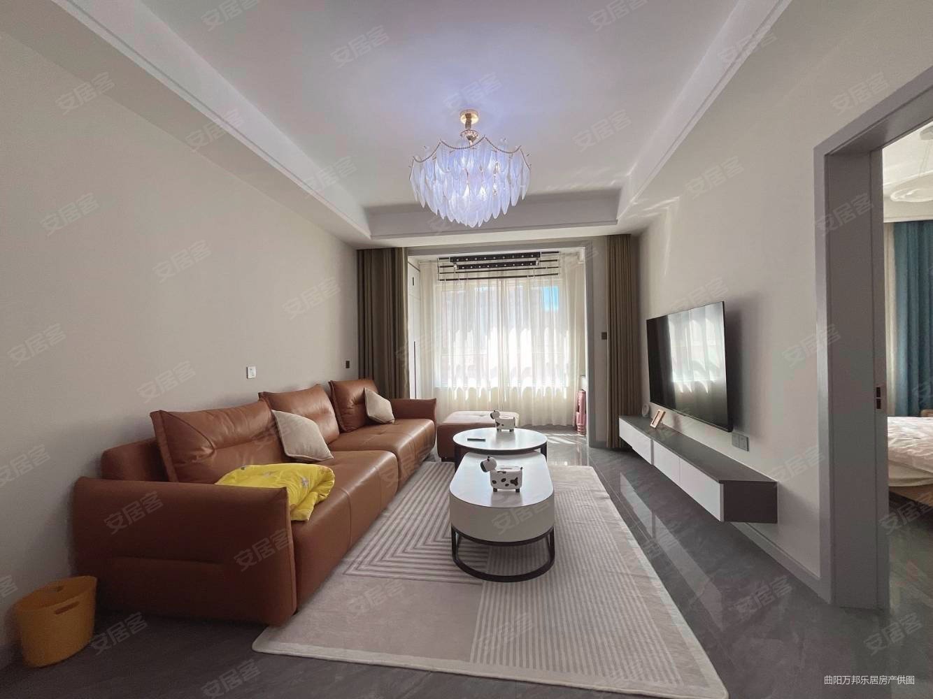 上东丽景2室2厅1卫93.12㎡南70万