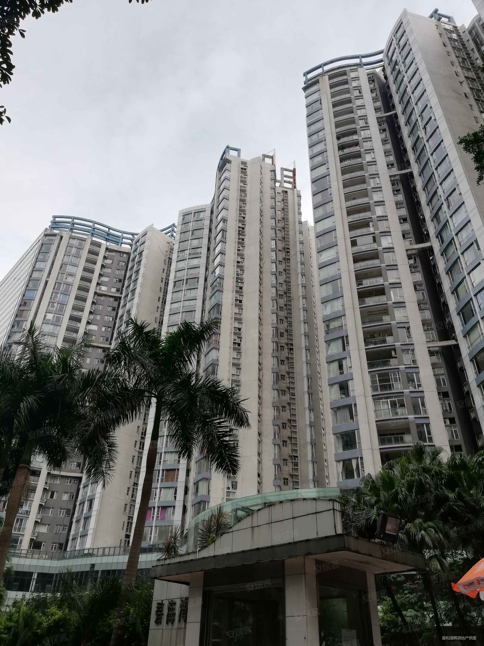 碧海湾3室2厅2卫177.16㎡西南1720万