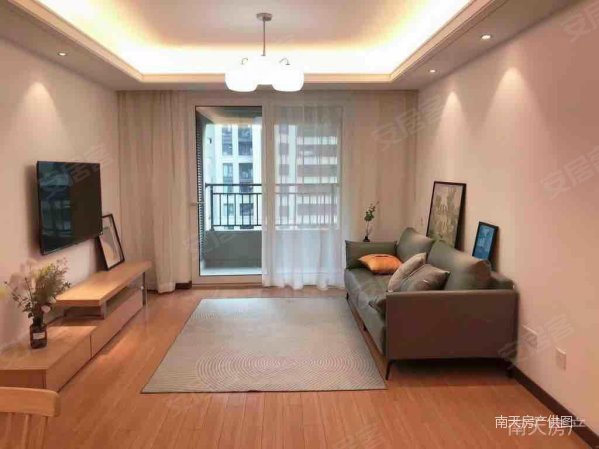 万科城蓝色东方 近地铁 朝南 交通便利 正规商品房 精装修