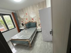 德清德清市区正翔广场,靠近余英坊,千秋街附近,八角井旁有一室一厅,单间出租出租房源真实图片