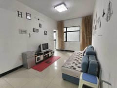 曲靖麒麟万达广场外滩附近中心地段精装小两室，拎包入住出租房源真实图片