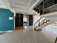 常州金坛西城春草塘 5室3厅3卫 195平 拎包入住出租房源真实图片