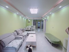 江南大学 恒华科技园旁精装三房带暖气有露台 家具家电齐全！