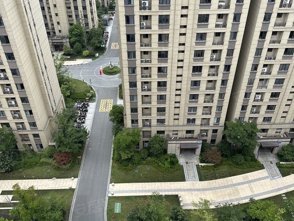 无锡新吴旺庄宝龙世家宝龙世家朝南阳台靠近先导奥特维近地铁三号线