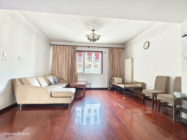 【多图】美华大厦,第一大街租房,美华大厦 2室1厅1卫 电梯房 精装修