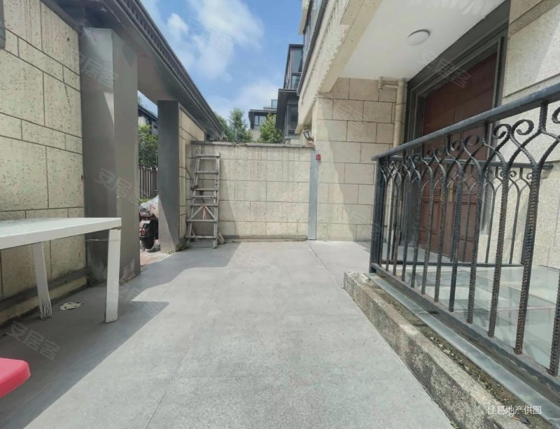 绿地朱家角1号111弄别墅