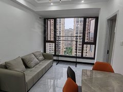 绍兴诸暨诸暨市区宝龙附近 华城新天地,星雨华府宝龙世家 两室一厅家电齐全出租房源真实图片