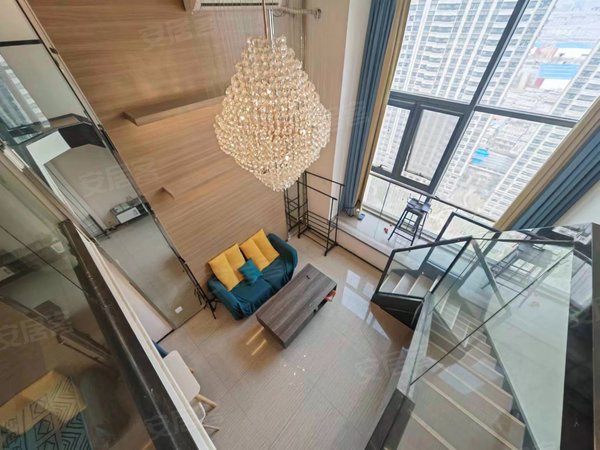 济南市中七贤恒大睿城(商住楼)恒大新上精装复式公寓  非常干净 拎包