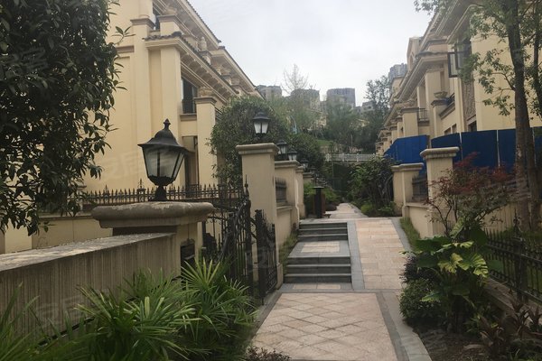 恒大照母山御景半岛(别墅)