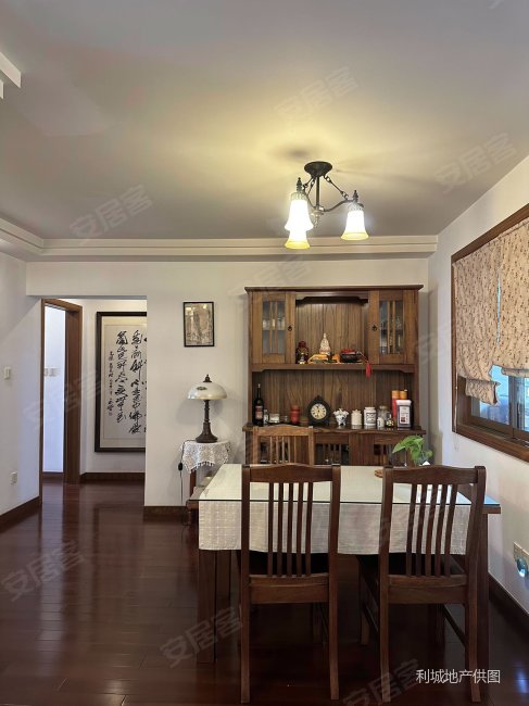 新出笋盘,华山路总统公寓,品质外销房,带3个户外阳台,总统公寓二手房