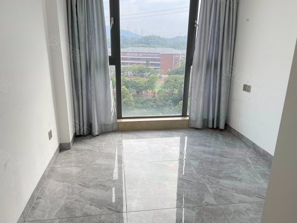 深圳龙岗横岗锦荟park3号线六约站锦荟park89平精装三房两厅整租 看房