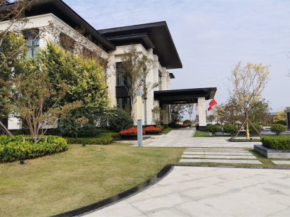 鲁昊棠琳湾一期