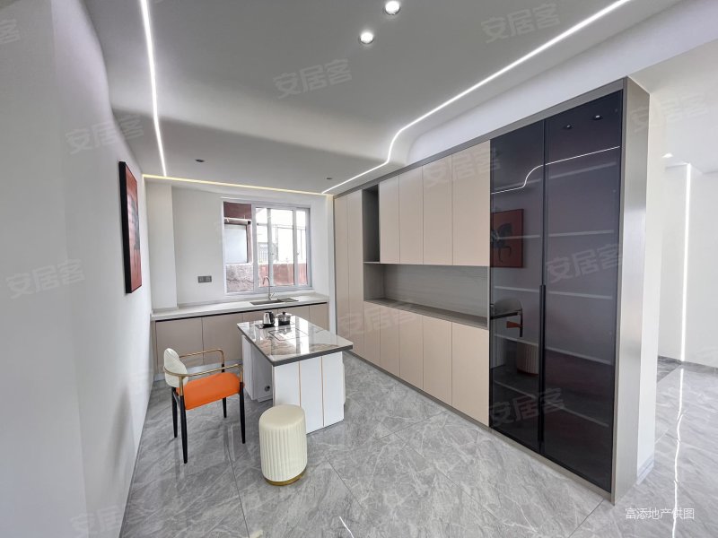 黔西南房产网>黔西南二手房>兴义二手房>桔山片区二手房>富康珑庭>