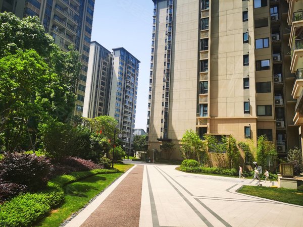 广州番禺大石碧桂园藏珑府碧桂园新盘,全新未住,别墅小区,近地铁万民