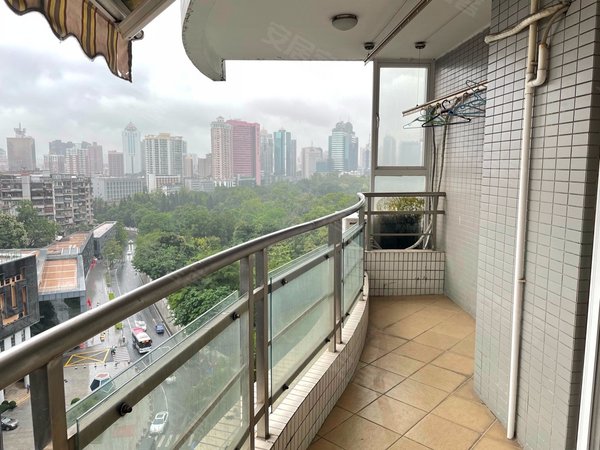 广州越秀淘金富力御龙庭富力御龙庭中层 两房 东南向家电家私齐全精