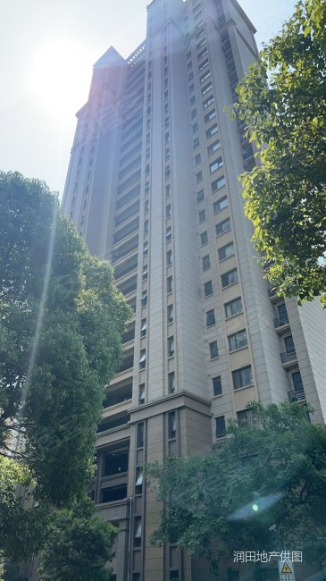 海悦馨园| 精装修  采光好!视野好!精装婚房!诚意出售!