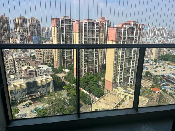 深圳南山西丽茶光村95号小区近万科云城西丽茶光地铁精装两房 品牌